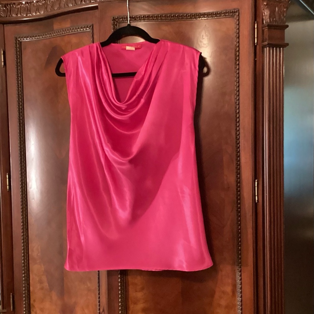 Halston III  Hot pink sleeveless top. Size 4